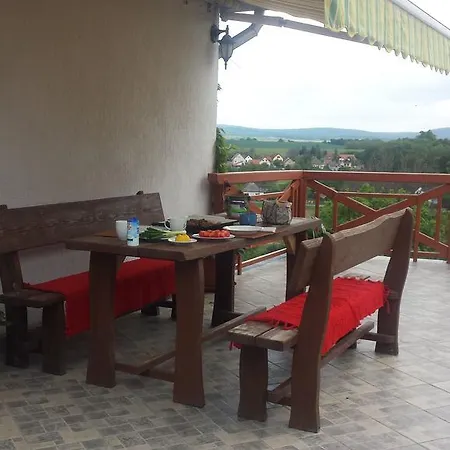 Varpanorama Vendeghaz * Nagyvázsony